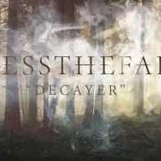 Le texte musical LOOKING DOWN FROM THE EDGE de BLESSTHEFALL est également présent dans l'album To those left behind (2015)