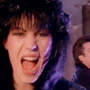 Le texte musical HIDE AND SEEK de JOAN JETT & THE BLACKHEARTS est également présent dans l'album I need someone (1984)
