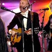 Le texte musical IF I HAD A HAMMER de PETER, PAUL & MARY est également présent dans l'album The very best of peter, paul & mary (2005)