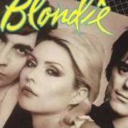 Le texte musical SOUND-A-SLEEP de BLONDIE est également présent dans l'album Eat to the beat (1979)