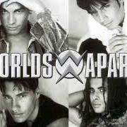 Le texte musical WORLDS APART - THE BEGINNING de WORLDS APART est également présent dans l'album Everybody (1996)