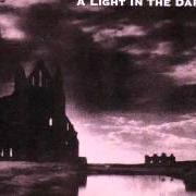 Le texte musical IS BEAUTY A CRIME de OUTSPOKEN est également présent dans l'album A light in the dark (1992)