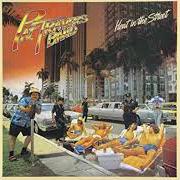 Le texte musical PRELUDE de PAT TRAVERS est également présent dans l'album Heat in the street (1978)