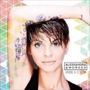 Le texte musical UNA HISTORIA DE AMORE de ALESSANDRA AMOROSO est également présent dans l'album Alessandra amoroso (2015)