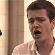 Le texte musical CARATTACO: FRA L'ORRORE DI TANTO SPAVENTO de PHILIPPE JAROUSSKY est également présent dans l'album La dolce fiamma (2009)