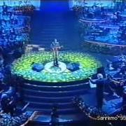 Le texte musical AL CENTRO DEL MONDO - DOTTOR LIVINGSTONE de SANREMO 1999 est également présent dans l'album Sanremo 1999