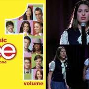 Le texte musical BUST A MOVE de GLEE CAST est également présent dans l'album Glee: the music, volume 1