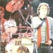 Le texte musical A MANO A MANO de NEW PERIGEO est également présent dans l'album Q concert (1981)