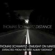 Le texte musical TWILIGHT ON MARS de THOMAS SCHWARTZ est également présent dans l'album Distance (2013)