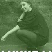 Le texte musical MELODIES & DESIRES de LYKKE LI est également présent dans l'album Youth novels (2008)