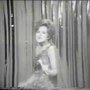 Le texte musical CALL ME de BRENDA LEE est également présent dans l'album Coming on strong (1966)