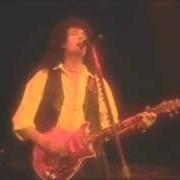 Le texte musical HEADLONG de BRIAN MAY est également présent dans l'album Live at the brixton academy (1993)