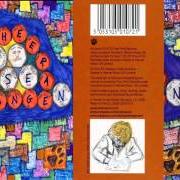 Le texte musical FIREFLY (BRAVADO DUBSTEP REMIX) de ED SHEERAN est également présent dans l'album Loose change (2010)