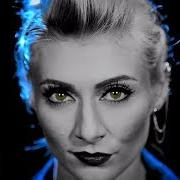 Le texte musical WHAT'S IN IT FOR ME? de KARMIN est également présent dans l'album Pulses (2014)