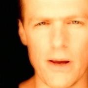 Le texte musical GETAWAY de BRYAN ADAMS est également présent dans l'album One a day like today (1998)