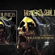 Le texte musical PERFECT WEAPON de BLACK VEIL BRIDES est également présent dans l'album Re-stitch these wounds (2020)