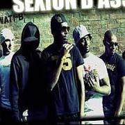 Le texte musical AH OUAIS PARAIT QUE J'SUIS DOUÉ de SEXION D'ASSAUT est également présent dans l'album Les chroniques du 75 (2008)