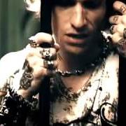 Le texte musical GLUTTONY de BUCKCHERRY est également présent dans l'album The best of buckcherry (2013)