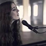 Le texte musical DEEP END de BIRDY est également présent dans l'album Beautiful lies (2016)