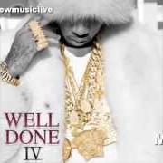 Le texte musical LIKE ME de TYGA est également présent dans l'album Well done (2010)