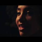 Le texte musical LEST WE FORGET (BLOOD) de ESPERANZA SPALDING est également présent dans l'album 12 little spells (2019)