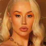 Le texte musical LOLA de IGGY AZALEA est également présent dans l'album Wicked lips (2019)