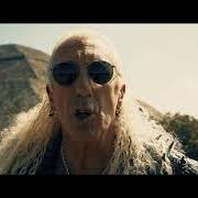 Le texte musical BECOME THE STORM de DEE SNIDER est également présent dans l'album For the love of metal (2018)