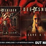 Le texte musical THE RECKONING de DEE SNIDER est également présent dans l'album Leave a scar (2021)