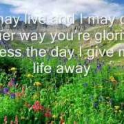 Le texte musical SONG OF THE BEAUTIFUL de CHRISTY NOCKELS est également présent dans l'album Life light up (2009)