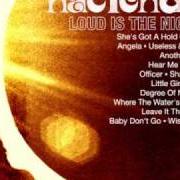 Le texte musical SMALL TOWN BOYFRIEND de THE HACIENDA est également présent dans l'album Conversation less (2009)