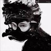 Le texte musical PILOT LIGHT de ZOLA JESUS est également présent dans l'album Okovi: additions (2018)