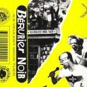 Le texte musical ET HOP + MACADAM CIRCUS ! de BÉRURIER NOIR est également présent dans l'album Ils veulent nous tuer (1987)