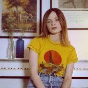 Le texte musical KINTSUGI de GABRIELLE APLIN est également présent dans l'album Dear happy (2020)