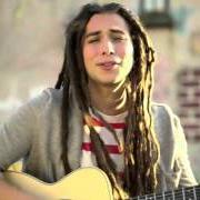 Le texte musical RISE TO YOU de JASON CASTRO est également présent dans l'album Only a mountain (2013)