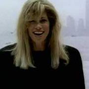 Le texte musical BACK THE WAY (DOTTIE'S POINT OF VIEW) de CARLY SIMON est également présent dans l'album This is my life (music from the motion picture) (1992)