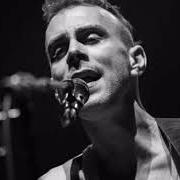 Le texte musical WAIT FOR IT de ASAF AVIDAN & THE MOJOS est également présent dans l'album Now that you're leaving (2006)