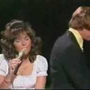 Le texte musical A SONG FOR YOU (REPRISE) de THE CARPENTERS est également présent dans l'album A song for you (1972)