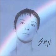 Le texte musical SUN de CAT POWER est également présent dans l'album Sun (2012)