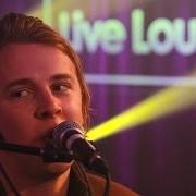 Le texte musical SILHOUETTE de TOM ODELL est également présent dans l'album Spending all my christmas with you (2016)