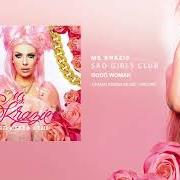 Le texte musical DOES SHE KNOW ME de MS KRAZIE est également présent dans l'album Sad girls club (2018)