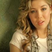 Le texte musical NOT THAT FAR AWAY de JENNETTE MCCURDY est également présent dans l'album Not that far away - ep (2010)