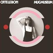 Le texte musical I CAN'T HELP YOU de CATE LE BON est également présent dans l'album Mug museum (2013)