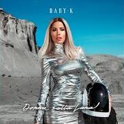 Le texte musical ROSSO AMARENA de BABY K est également présent dans l'album Donna sulla luna (2021)