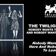 Le texte musical I COULD GIVE YOU ALL THAT YOU DON'T WANT de THE TWILIGHT SAD est également présent dans l'album Nobody wants to be here & nobody wants to leave (2014)