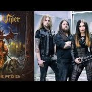 Le texte musical I FEAR NO EVIL de CRYSTAL VIPER est également présent dans l'album Queen of the witches (2017)