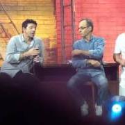 Le texte musical TABLEAU 'UNE ÉTRANGE EXPO PHOTO' de LES ENFOIRÉS est également présent dans l'album 2016: au rendez-vous des enfoirés (2016)