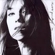 Le texte musical LE CHAT DU CAFÉ DES ARTISTES de CHARLOTTE GAINSBOURG est également présent dans l'album Irm (2009)