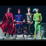 Le texte musical DON'T STOP de 5 SECONDS OF SUMMER est également présent dans l'album Don't stop (2014)