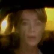 Le texte musical L'OBSCUR OBJET de FRANÇOISE HARDY est également présent dans l'album Le danger (1996)