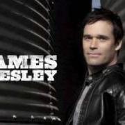 Le texte musical REAL de JAMES WESLEY est également présent dans l'album Real